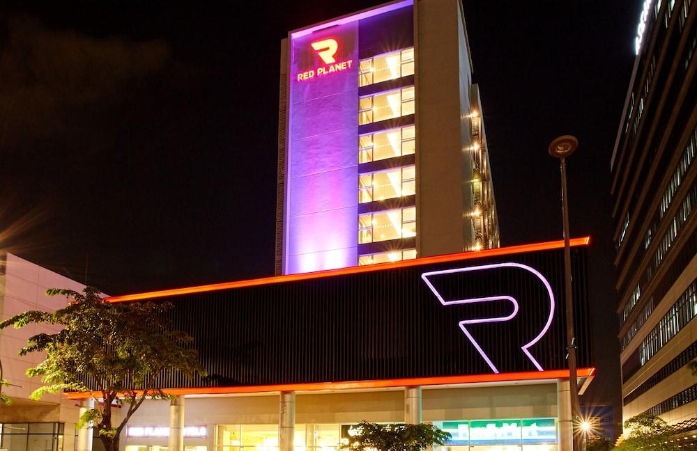 Red Planet Manila Aseana City Paranaque City Exterior photo